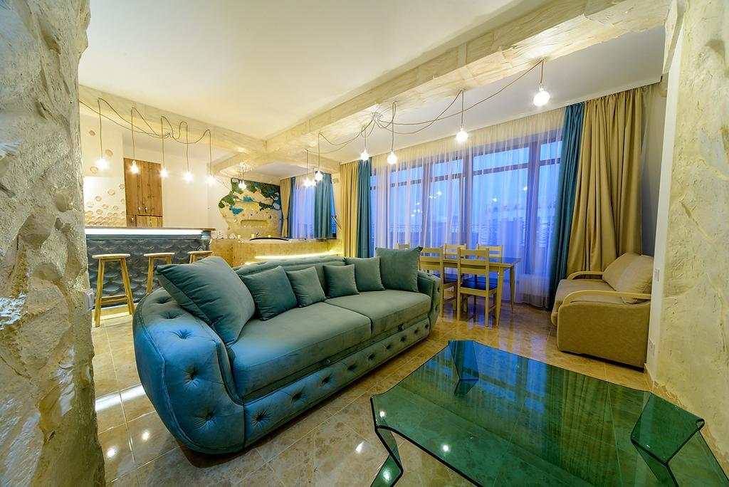 Apartment On Grecheskaya 5 Одесса Экстерьер фото