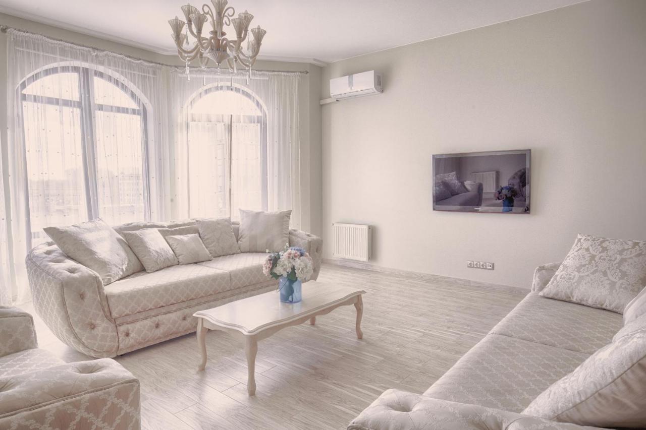 Apartment On Grecheskaya 5 Одесса Экстерьер фото