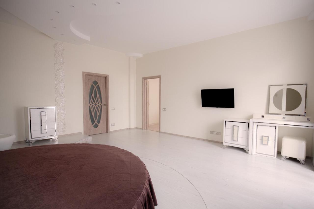 Apartment On Grecheskaya 5 Одесса Экстерьер фото